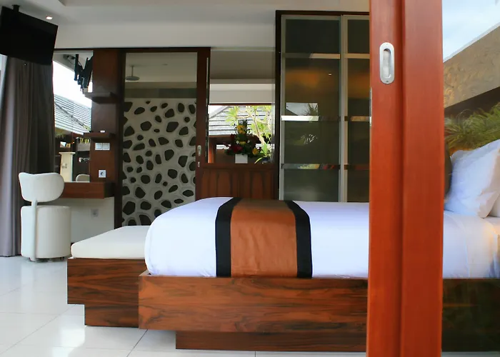 Ava Bali * Seminyak (Bali)